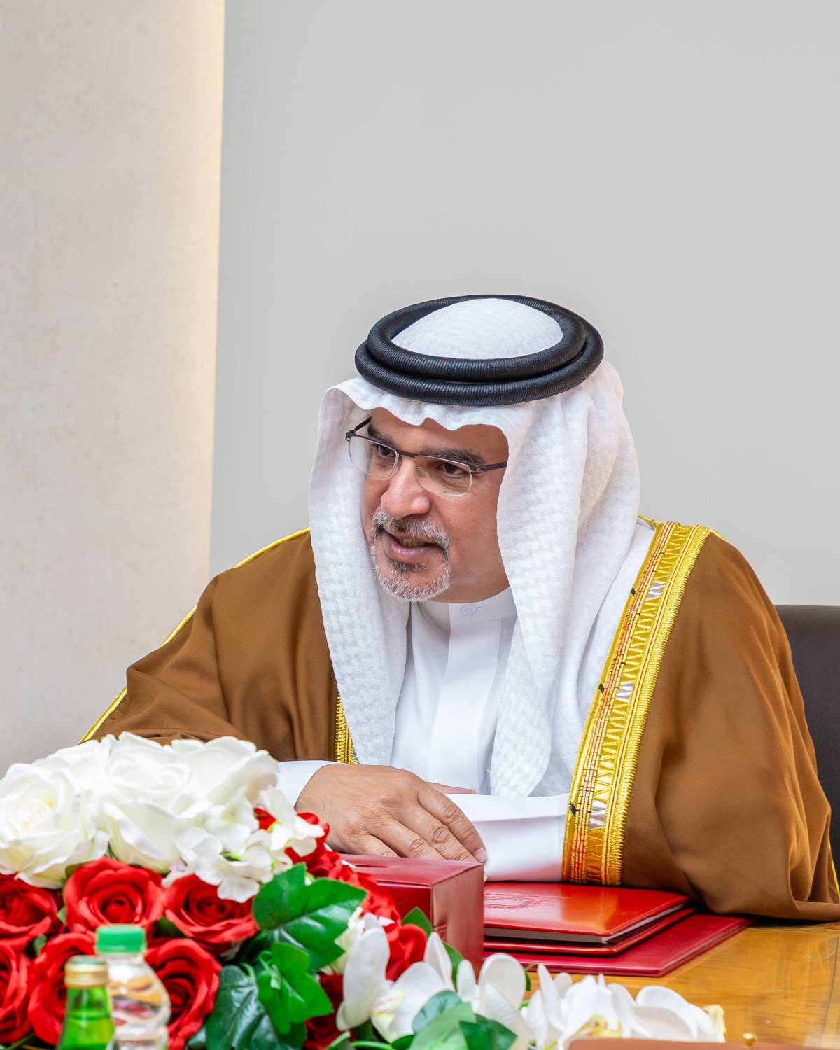 ولي العهد نائب القائد الأعلى للقوات المسلحة رئيس الوزراء يزور القيادة العامة لقوة الدفاع