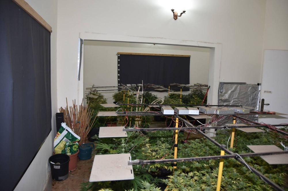 اللواء عبدالعزيز الرميحي لـ &laquo;الوطن&raquo;: ضبط 2559 قضية مخدرات خلال 16 شهراً