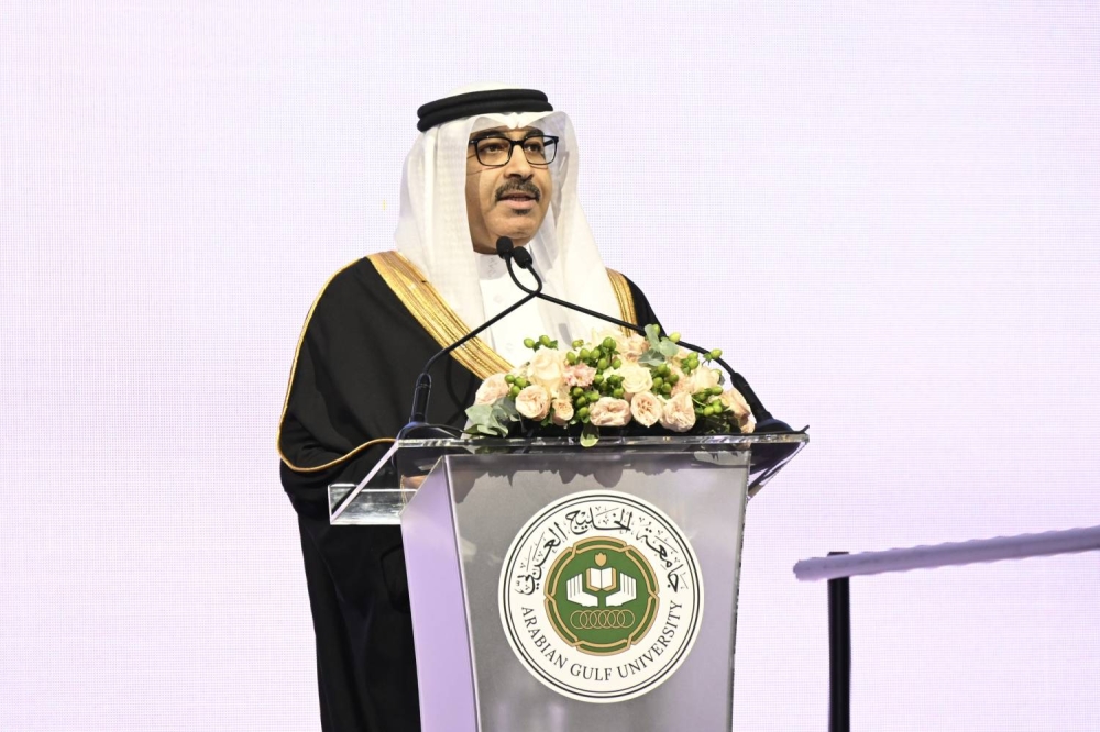 جامعة الخليج العربي تحتفل بتخريج الفوج (38) من طلبتها