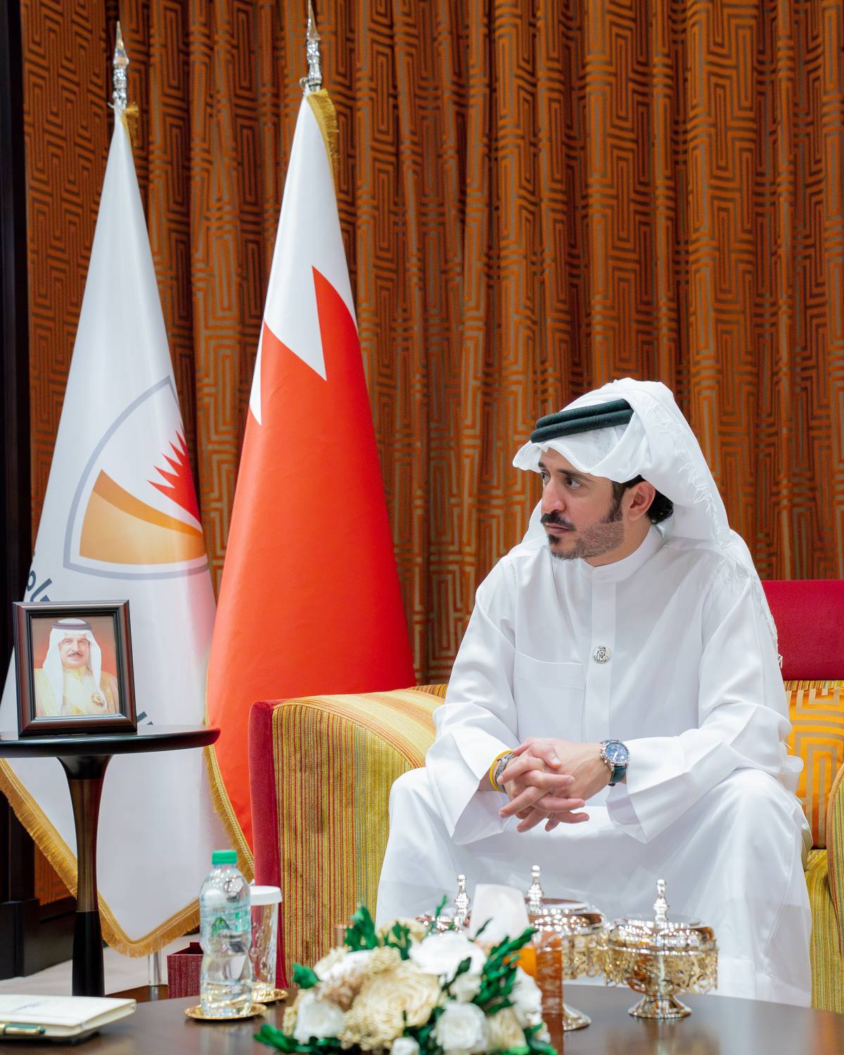 خالد بن حمد يستقبل رئيس الاتحاد الدولي للترايثلون