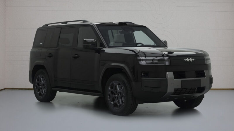 Fang Cheng Bao 7 موديل 2025.. سيارة هجينة تجمع بين الأداء والتقنية المتطورة