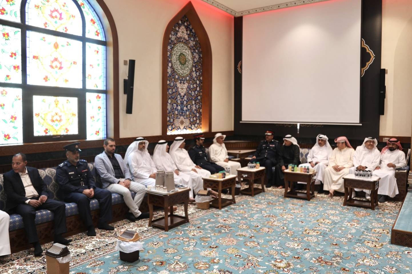 محافظ الشمالية يؤكد خلال تفقده عددا من مآتم المحافظة على ترسيخ الوعي المجتمعي والالتزام بالاشتراطات الصحية