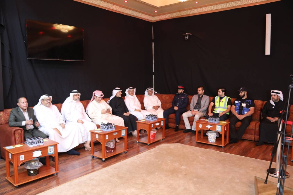 محافظ الشمالية يؤكد خلال تفقده عددا من مآتم المحافظة على ترسيخ الوعي المجتمعي والالتزام بالاشتراطات الصحية