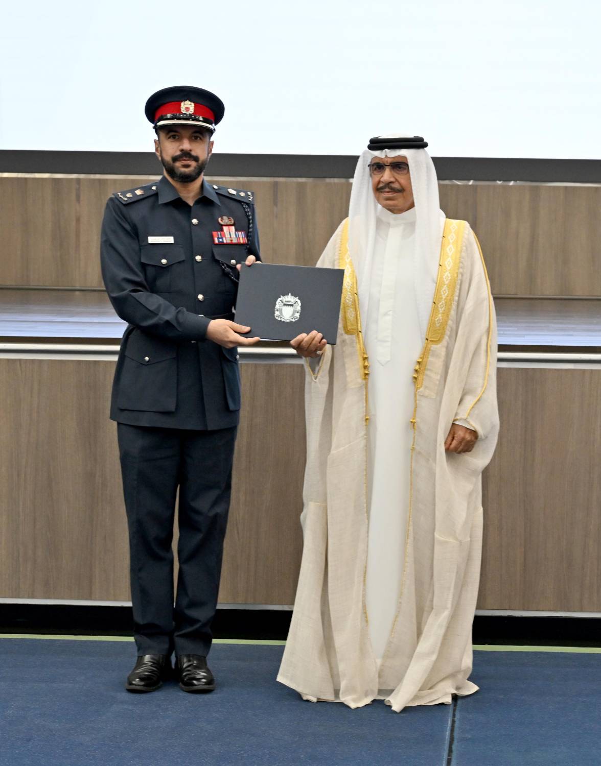 وزير الداخلية رئيس اللجنة الوطنية لمكافحة المخدرات يشهد الاحتفال بمناسبة اليوم العالمي لمكافحة المخدرات