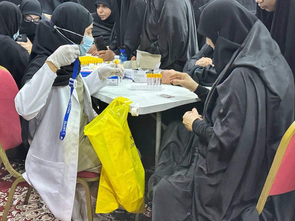 المحافظة الشمالية تنظم برنامجا لإجراء فحوصات طبية بالمآتم النسائية