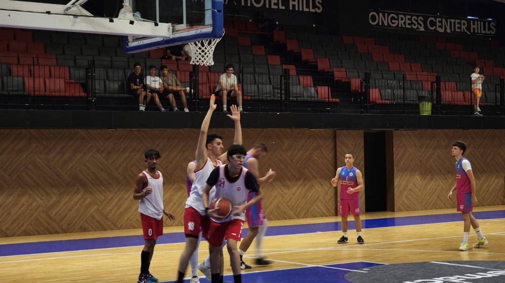 منتخب البحرين لكرة السلة للناشئين يختتم معسكر البوسنة ويعلن الجاهزية للبطولة الخليجية