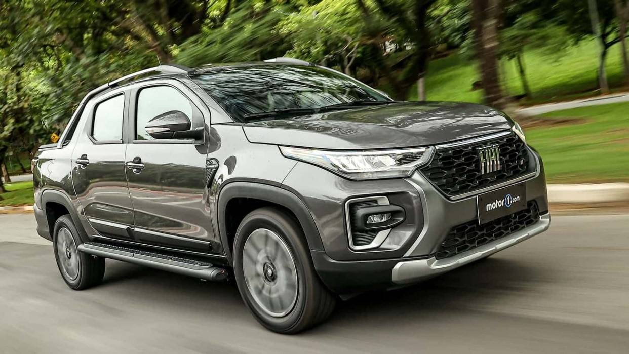 فيات سترادا موديل 2026 سيارة بيك أب مدمجة بتصميم متجدد وقدرات معززة