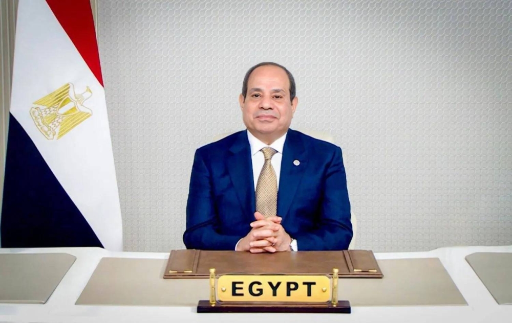 السيسي يوجه بدراسة إجراءات إغلاق أجزاء من طريق شهد عدة حوادث للسيارات