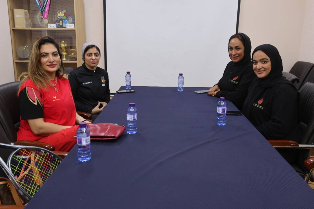 اللجنة النسائية للتنس: تعاون مشترك بين اتحادي التنس ورياضات الصم قريباً