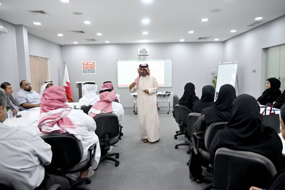 "التنمية السياسية" يختتم ورشتي عمل لموظفي وزارة شؤون البلديات والزراعة
