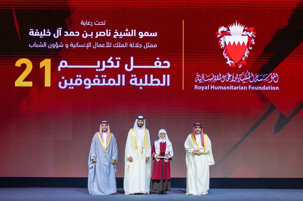 ناصر بن حمد: دعم جلالة الملك للتعليم ركيزة أساسية في بناء مستقبل الوطن