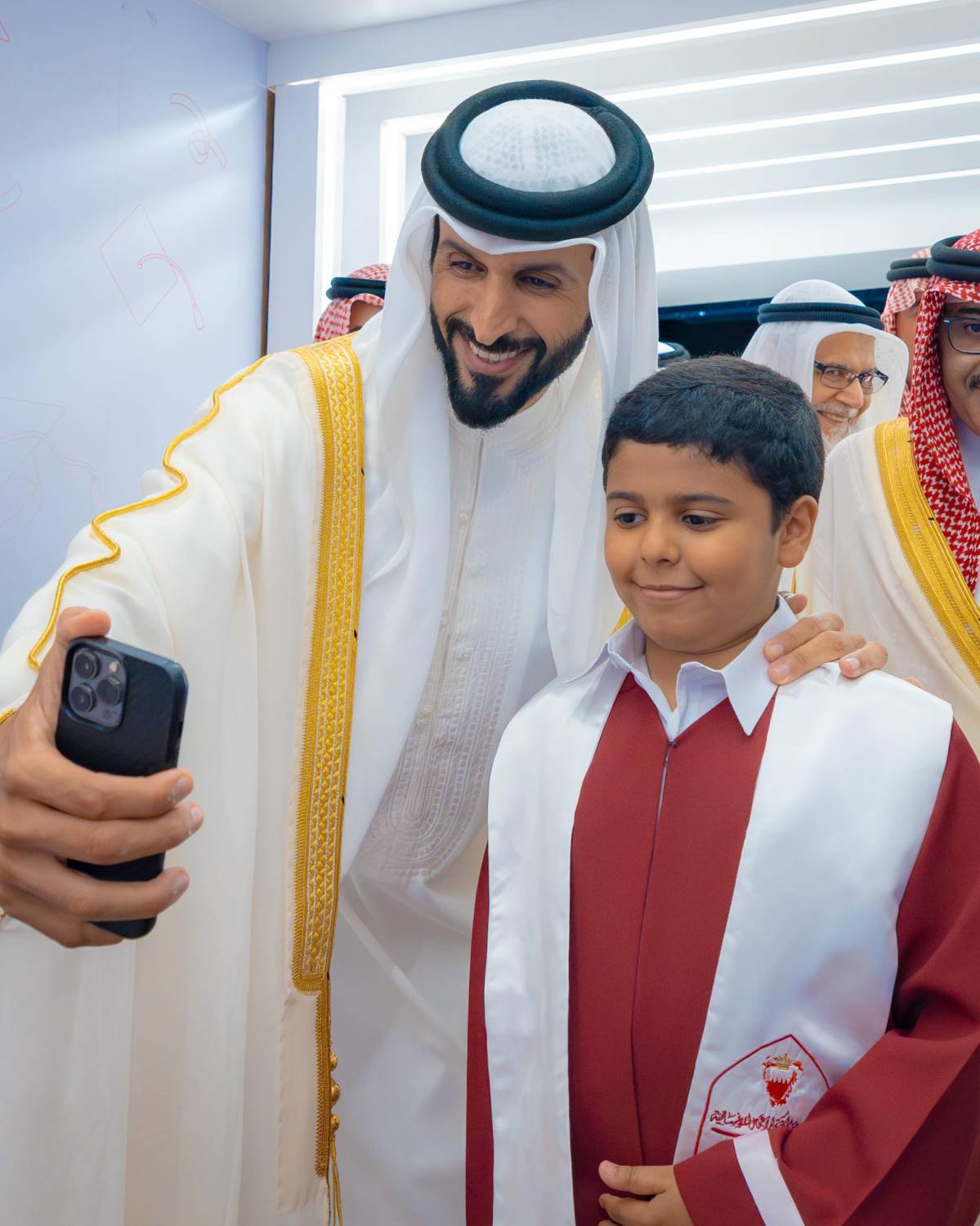 ناصر بن حمد: دعم جلالة الملك للتعليم ركيزة أساسية في بناء مستقبل الوطن