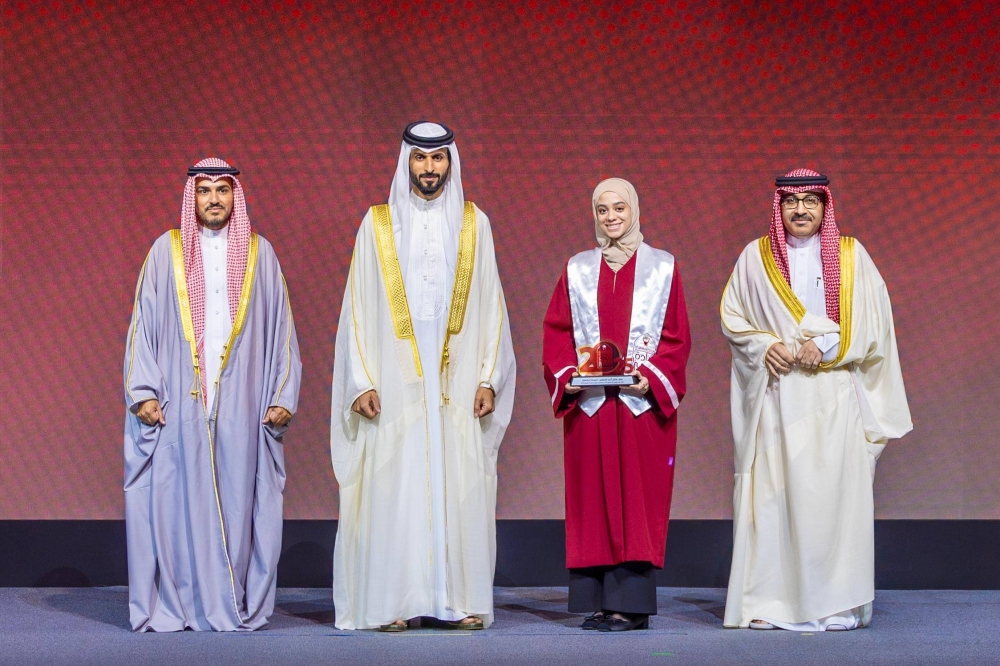 ناصر بن حمد: دعم جلالة الملك للتعليم ركيزة أساسية في بناء مستقبل الوطن