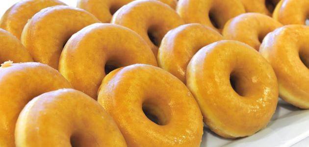 كيف تصنعين دونات مقلية لذيذة في المنزل؟