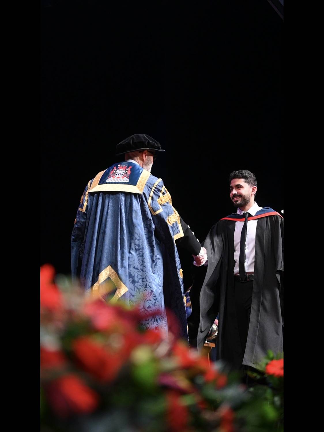 الجامعة البريطانية في البحرين تحتفل بتخريج عدد كبير من طلابها من &ldquo;سالفورد&rdquo; بمانشستر