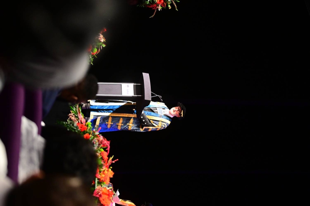 الجامعة البريطانية في البحرين تحتفل بتخريج عدد كبير من طلابها من &ldquo;سالفورد&rdquo; بمانشستر