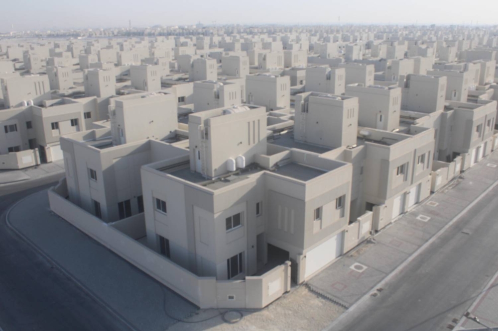 وزيرة الإسكان والتخطيط العمراني: 90% نسبة إنجاز الأعمال الإنشائية بالمرحلة الثانية من مشروع مدينة سترة الإسكانية