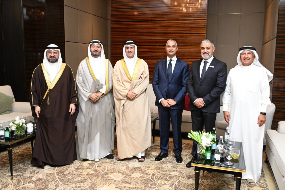 "البنك الأهلي المتحد" يُعلن عن هويته الجديدة تحت اسم "بيت التمويل الكويتي"