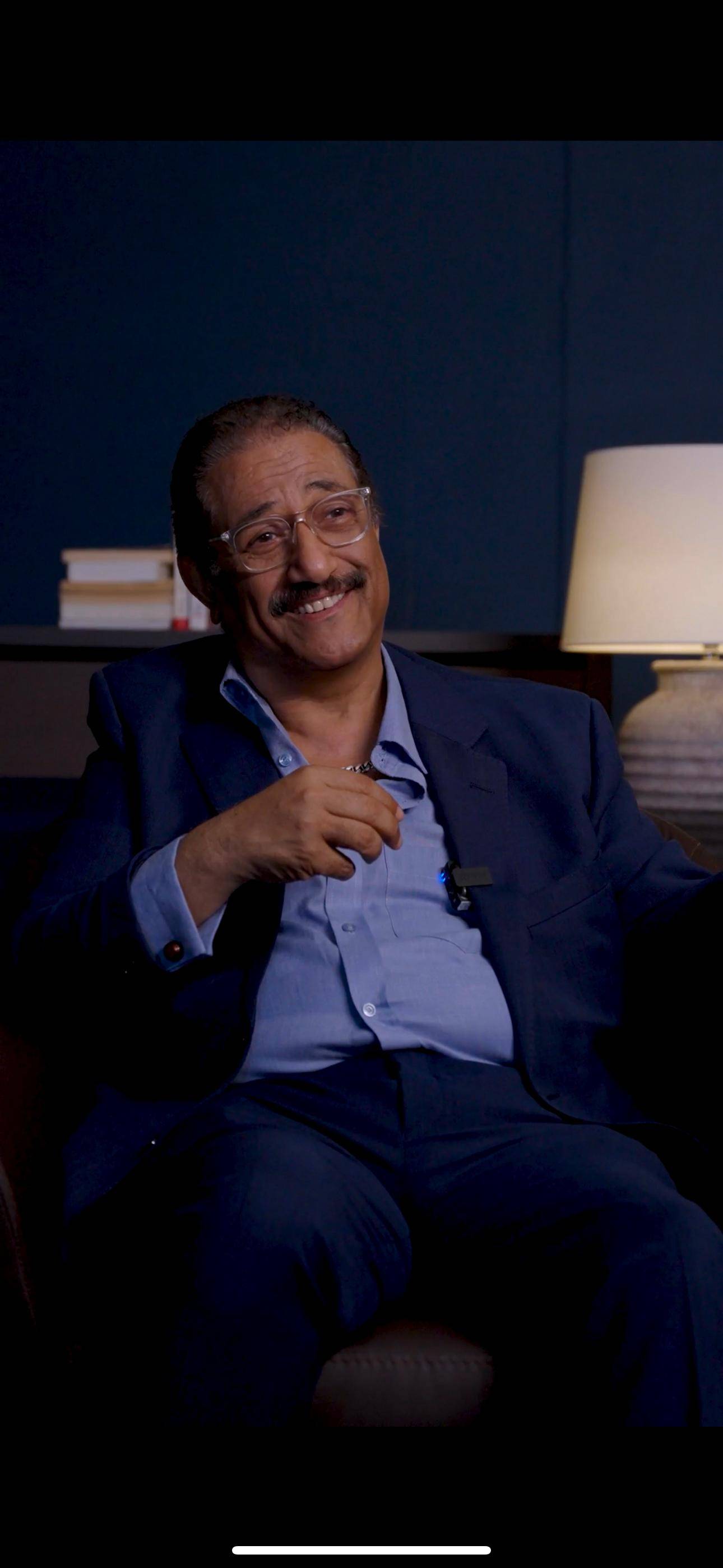 المخرج بسام الذوادي يروي سيناريو فصول حياته لـ&laquo;الوطن&raquo;: من فكرة إلى كاميرا.. هكذا نصنع المسلسل دون تعقيد