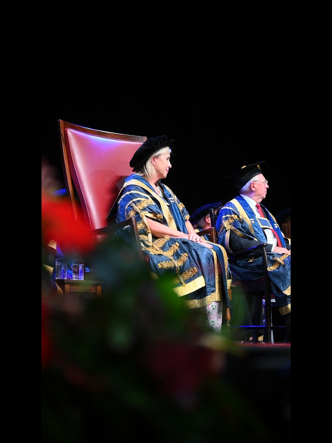 &lrm;تخرج طلاب الجامعه البريطانيه في البحرين من حفل تخرج جامعه سالفورد في مانشستر