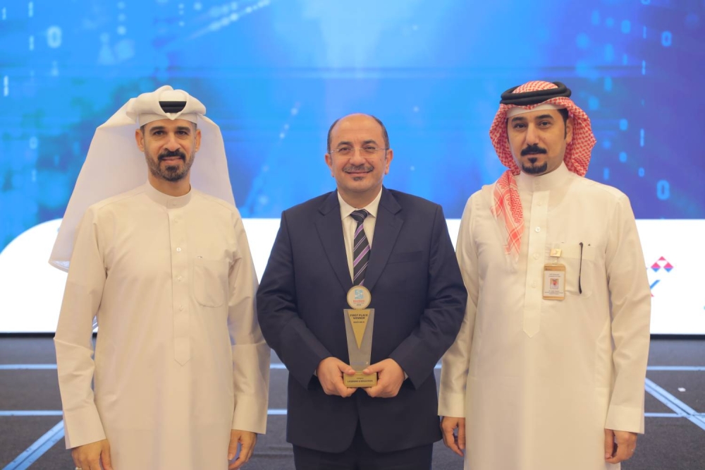 &laquo;الخليجية&raquo; تحصد جائزة البحرين للمحتوى الرقمي 2025 عن فئة التعلم والتعليم