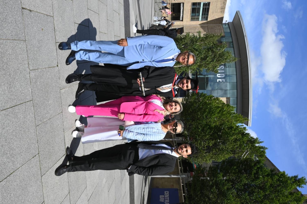 &lrm;تخرج طلاب الجامعه البريطانيه في البحرين من حفل تخرج جامعه سالفورد في مانشستر