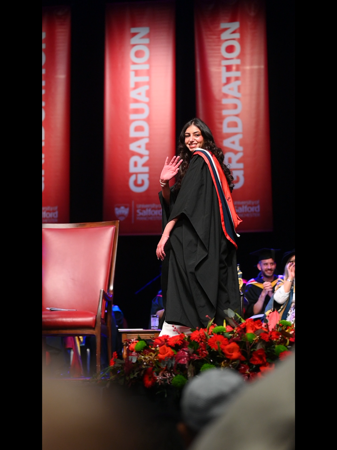 &lrm;تخرج طلاب الجامعه البريطانيه في البحرين من حفل تخرج جامعه سالفورد في مانشستر