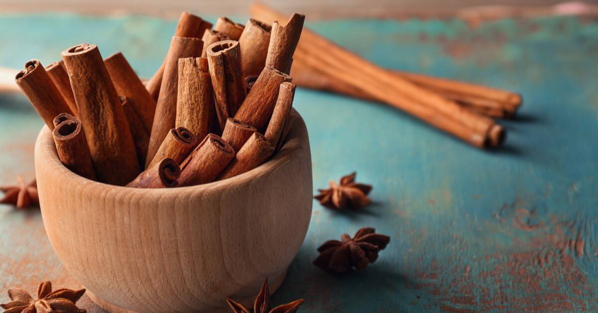 القرفة.. كنز صحي وعلاجي للنساء والجسم والشعر