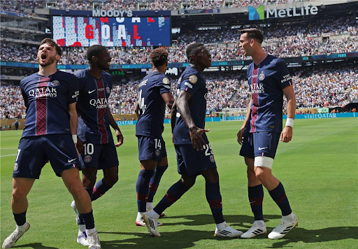 باريس سان جيرمان يواجه توتنهام في كأس السوبر الأوروبي 2025 بعد خسارة لقب مونديال الأندية