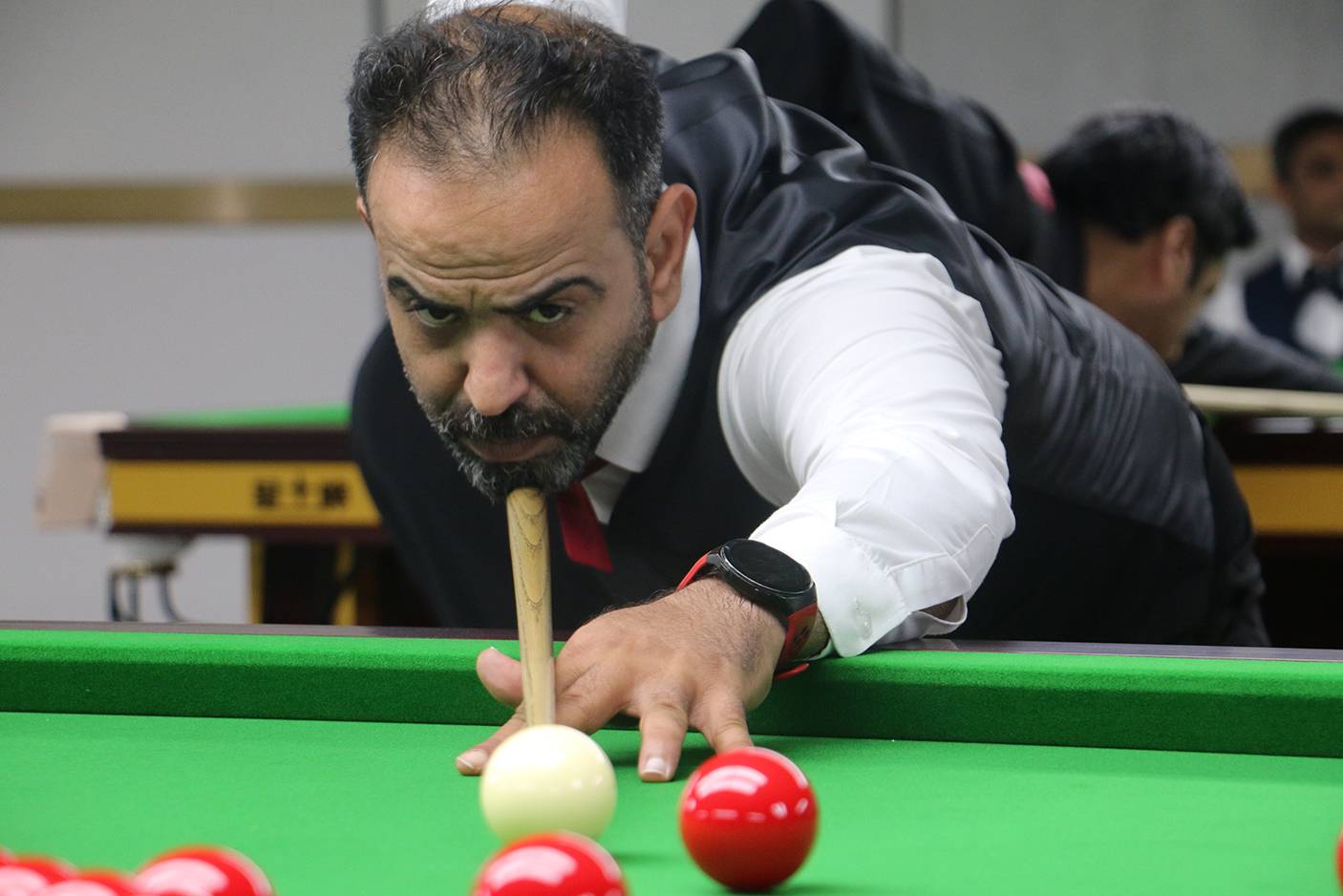 إحسان حاجي يثمن رعاية سمو الشيخ خالد بن حمد لبطولة العالم للسنوكر