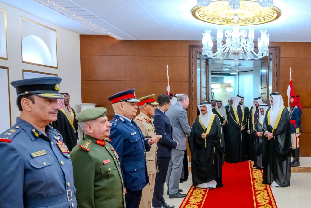 الملك يعود إلى أرض الوطن بعد زيارة خاصة لفرنسا وزيارة عمل لإيطاليا