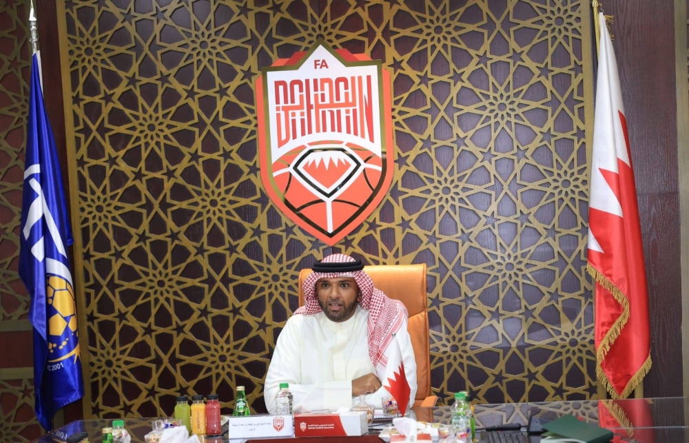علي بن خليفة يترأس الاجتماع الأول لمجلس إدارة الاتحاد البحريني لكرة القدم