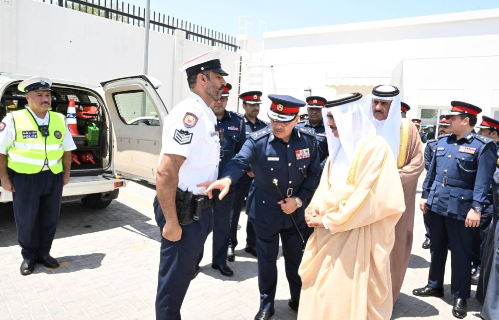 وزير الداخلية يفتتح مركز شرطة الزلاق الجديد ويشيد بدور مديريات الشرطة بالمحافظات في تقديم خدمات أمنية متقدمة