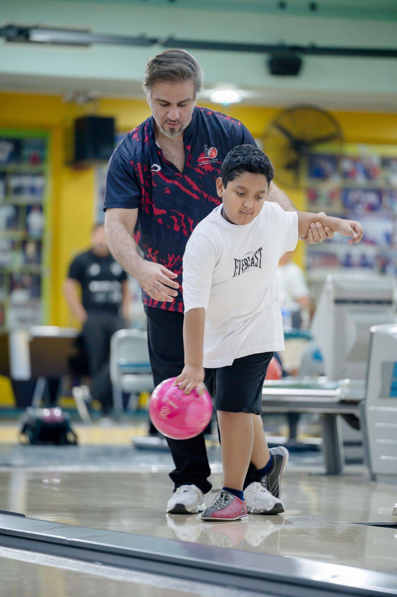 انطلاق البرنامج الصيفي للبولينج 2025 بمشاركة واسعة من الفئات العمرية