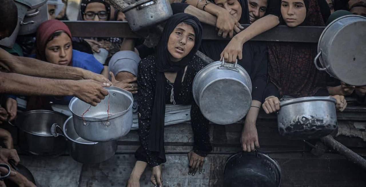 اشتداد المجاعة في غزة بعد 139 يوماً من إغلاق جميع المعابر ومنع دخول المساعدات