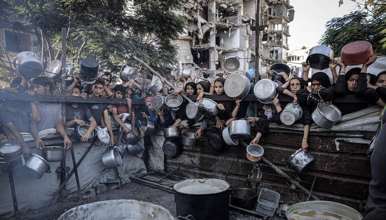 اشتداد المجاعة في غزة بعد 139 يوماً من إغلاق جميع المعابر ومنع دخول المساعدات
