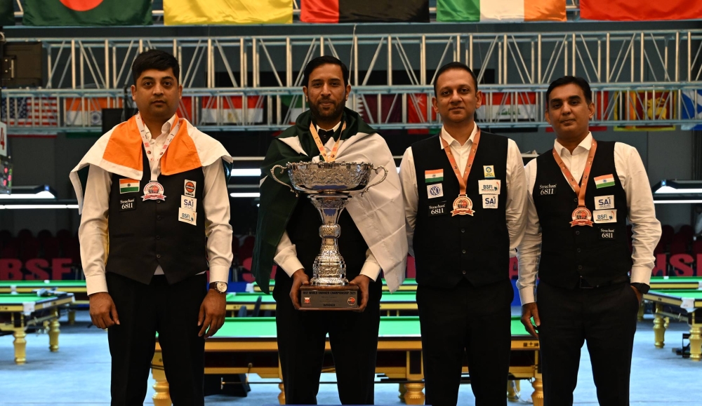 الباكستانيان عاصف وحسنين يحرزان ذهبيتي الماسترز وتحت 17 سنة