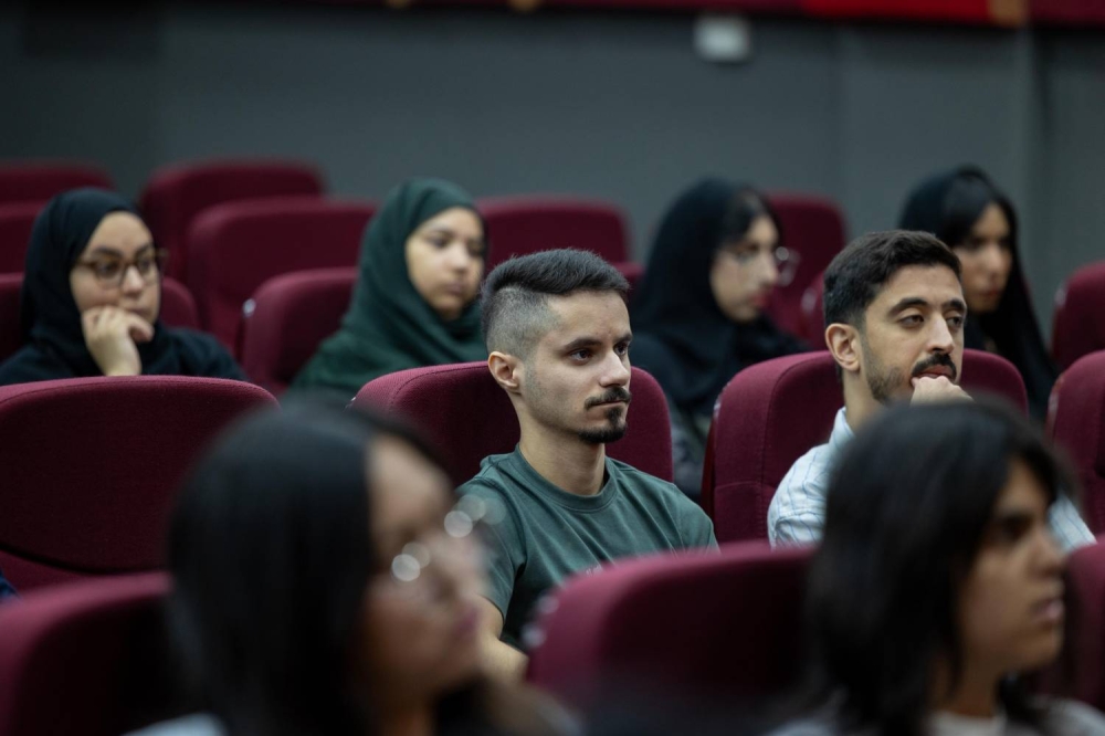 "البحرين للتكنولوجيا" وإنجاز" تنظمان ورشة عمل لتأهيل الطلبة لسوق العمل