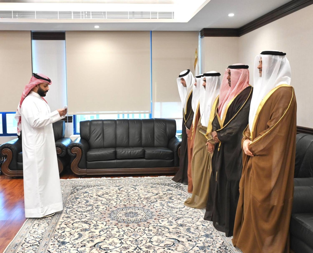 وكلاء النيابة يؤدون اليمين القانونية أمام النائب العام