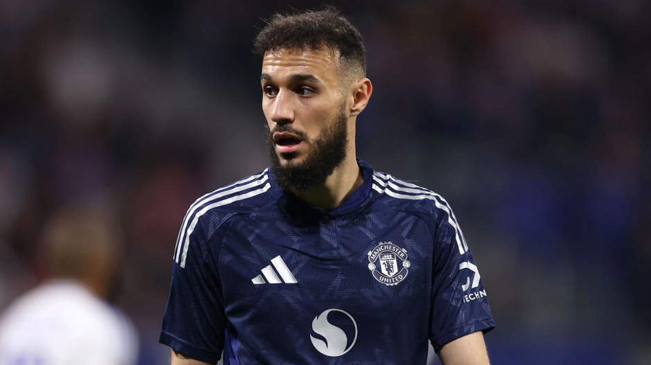 نصير مزراوي يعود بقوة بعد التعافي.. ويخطف الأنظار في ودية مانشستر يونايتد ضد ليدز