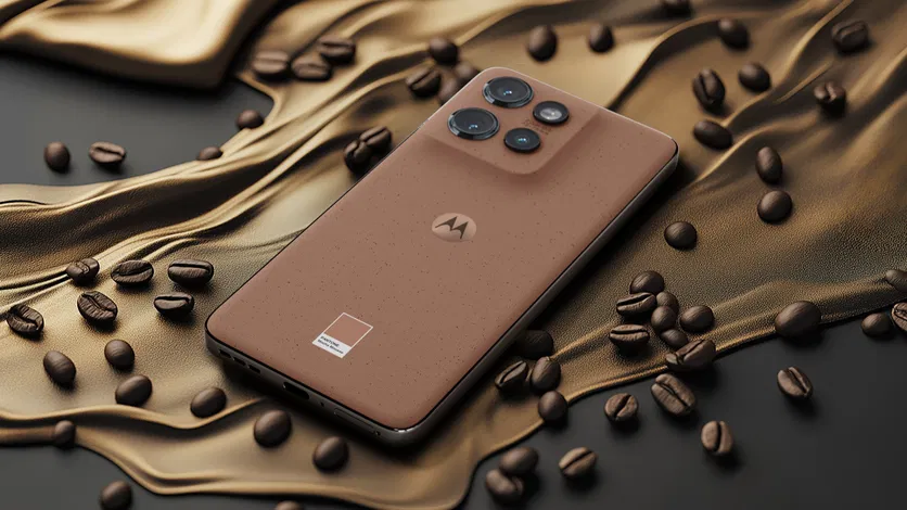 موتورولا تطلق Edge 60 Fusion بلون Mocha Mousse وتحدد موعد إصدار نسخة Razr Swarovski