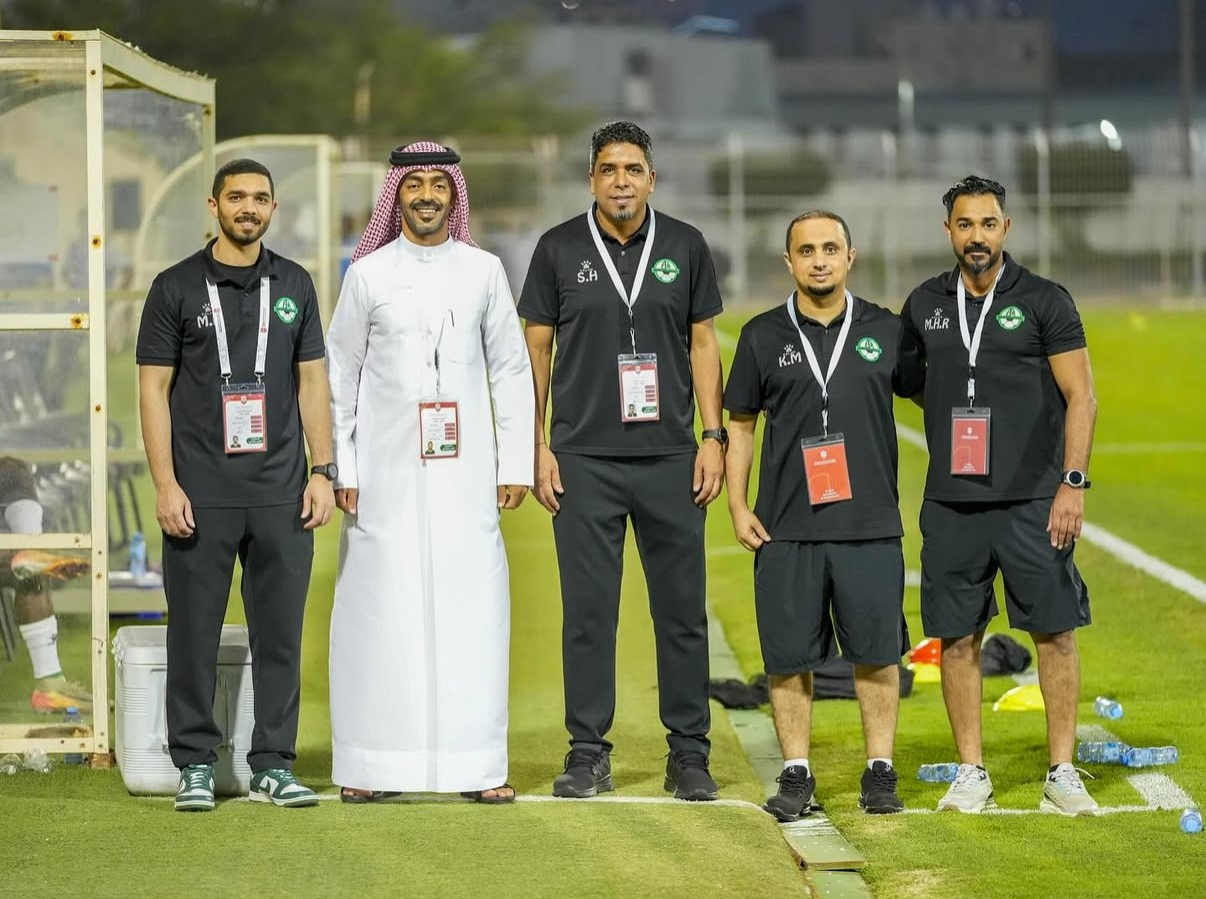 الدوسري لـ&laquo;الوطن الرياضي&raquo;: أغلقنا ملف المحترفين ونفكر في معسكر خليجي