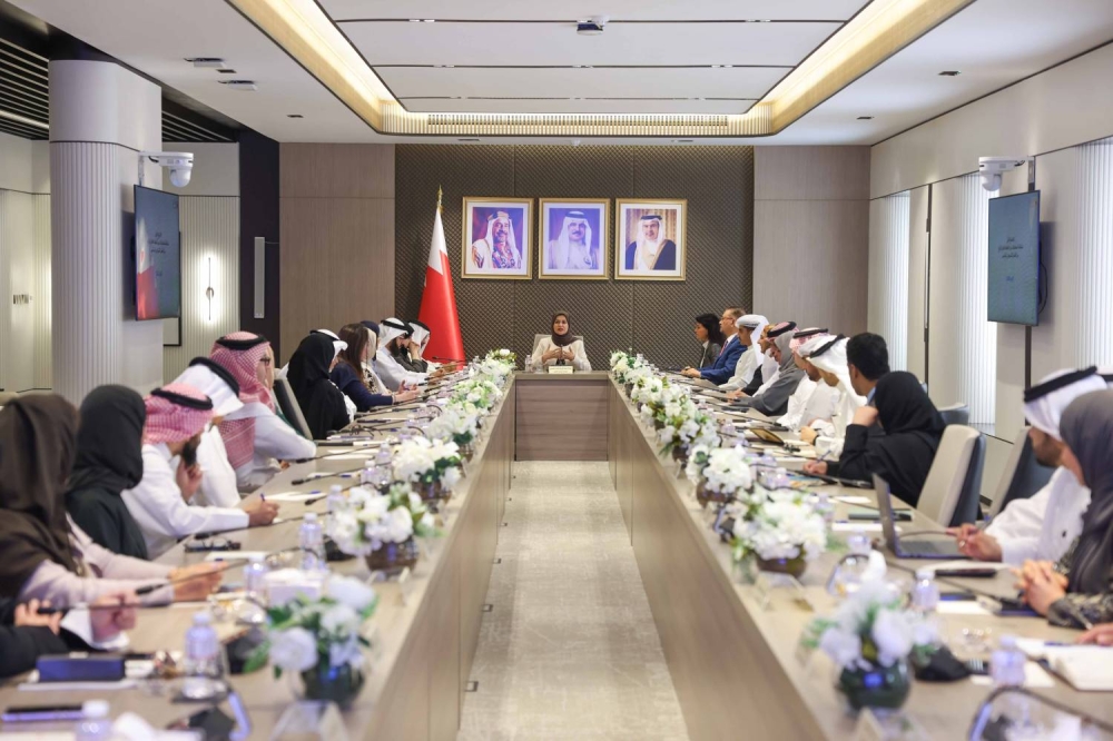 أمين عام "الشورى" تستعرض المبادرات والمقترحات التطويرية في المجال التشريعي