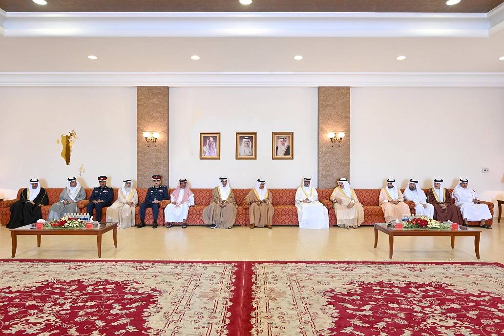 وزير الداخلية: التمسّك بالعادات الأصيلة يعزّز الهوية الوطنية في ظل الانفتاح الثقافي