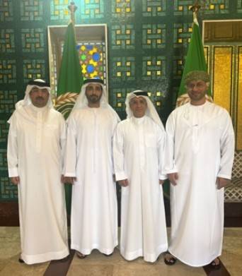 المدير العام للشؤون القانونية وحقوق الإنسان بوزارة الخارجية يجتمع مع رئيس لجنة الميثاق العربي لحقوق الإنسان