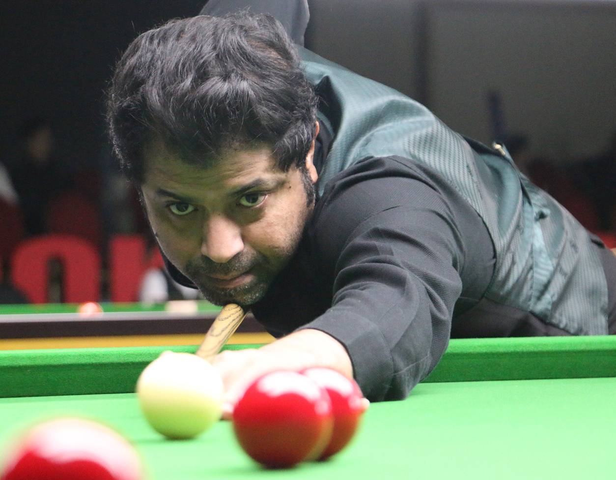 بطولة العالم للسنوكر تقترب من اللحظات الحاسمة.. وخروج بوسيف والعالي من المنافسة