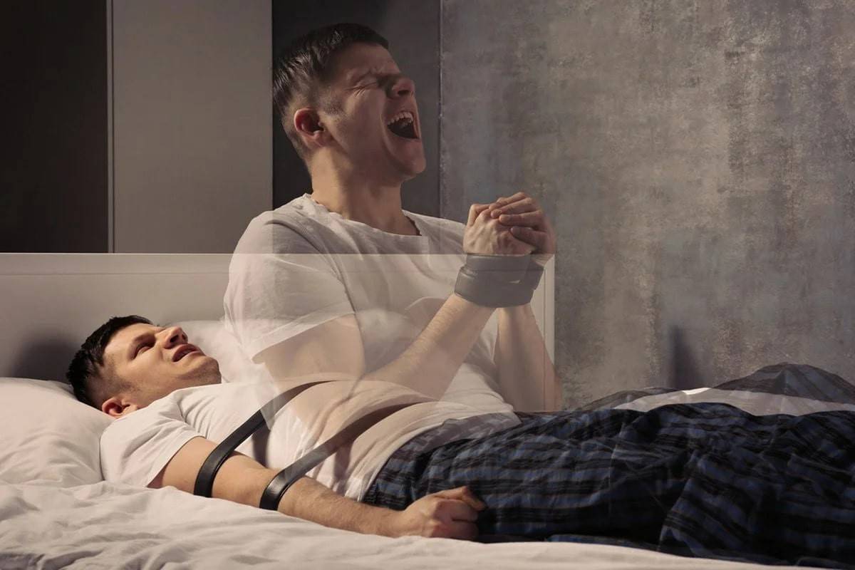 الجاثوم.. شلل النوم الذي يرعب الملايين حول العالم