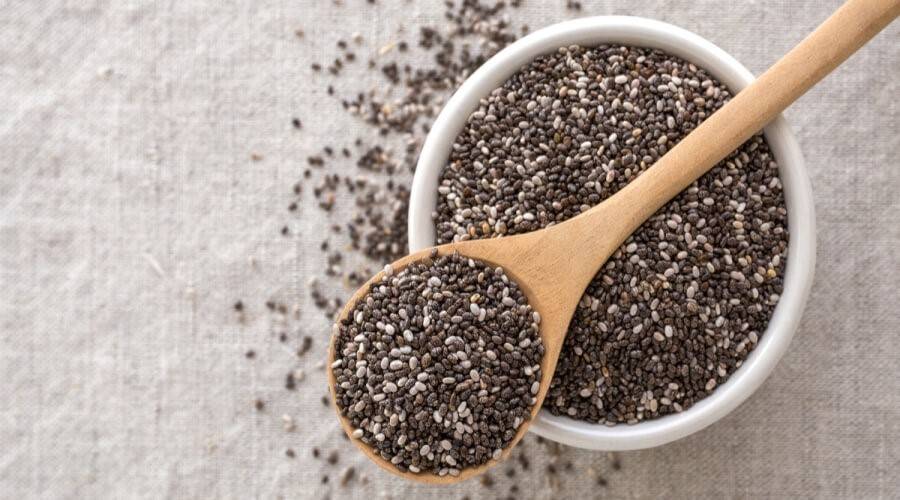حقائق مهمة وطرق الاستخدام الصحيحة.. ما هي فوائد بذور الشيا للتنحيف؟