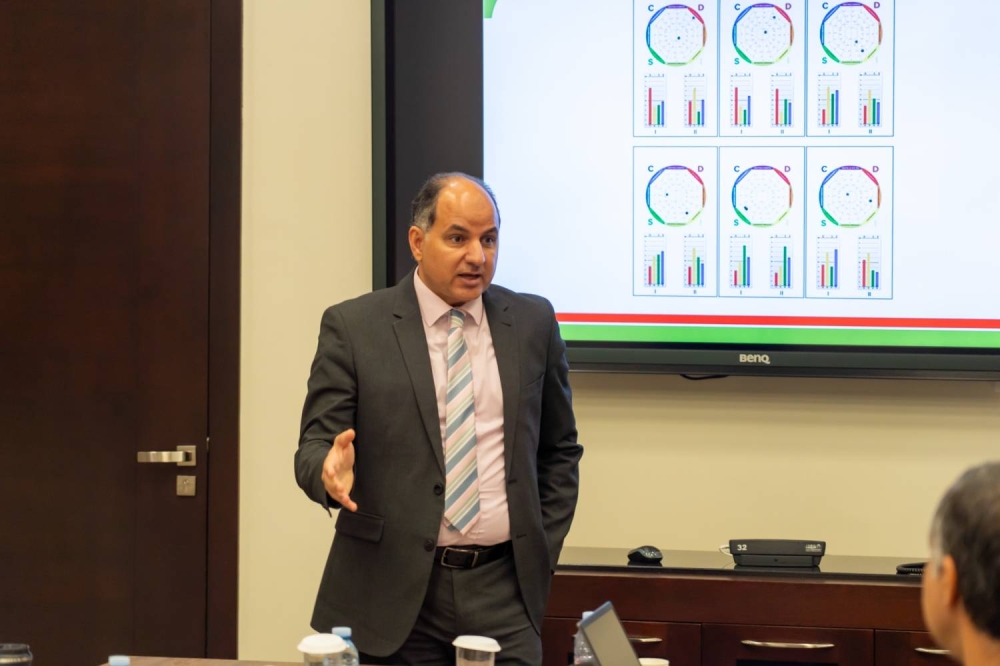 بالتعاون مع عدد من الجهات المختصة .. الأمانة العامة لمجلس النواب تواصل تقديم برامجها التدريبية لمنتسبيها