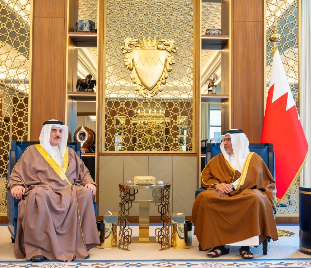 ولي العهد رئيس الوزراء: أهمية تنمية مسارات التعاون المشترك بين السلطتين التنفيذية والتشريعية